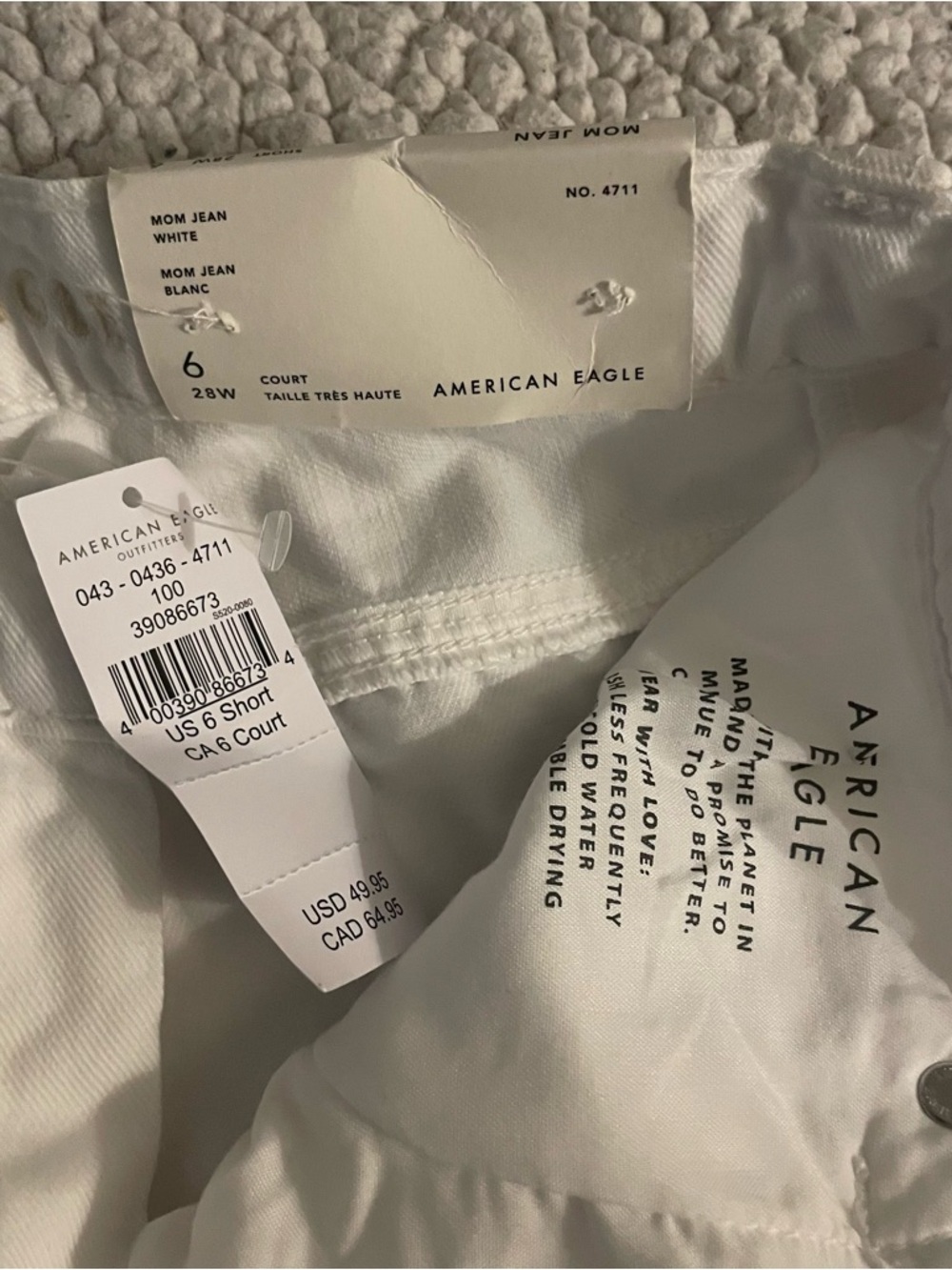 NWT American Eagle Outfitters White Mom Jean - Picture 3 of 4
